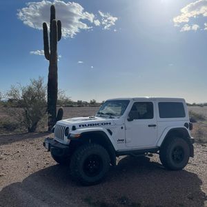 Meet your Posher, Tom donna